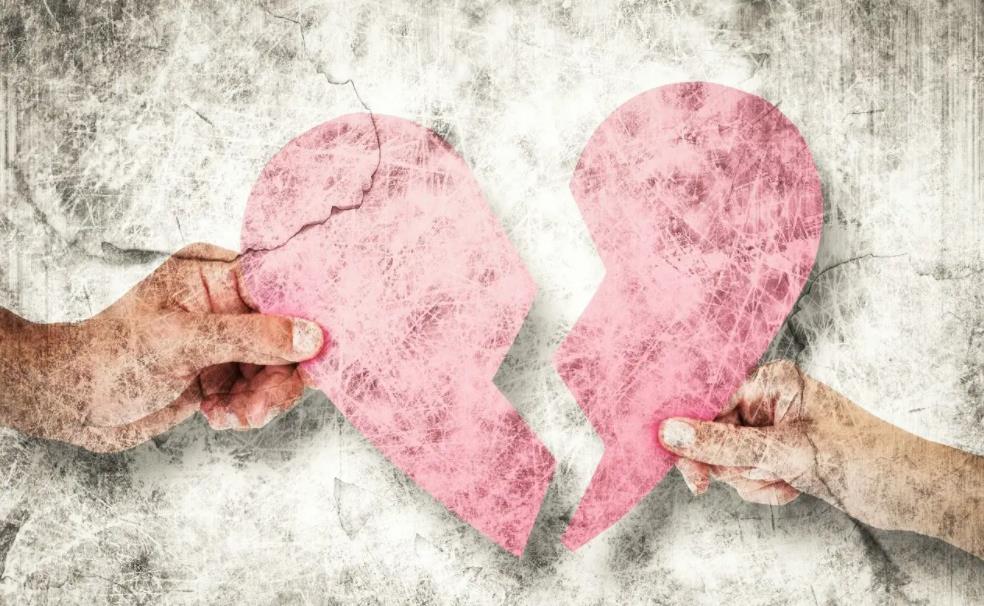 離婚后兩個(gè)孩子撫養(yǎng)權(quán)怎么判?北京婚姻律師事務(wù)所